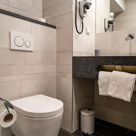 Am Stadtpark فندق