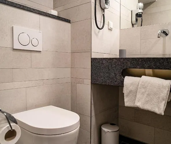 Am Stadtpark מלון