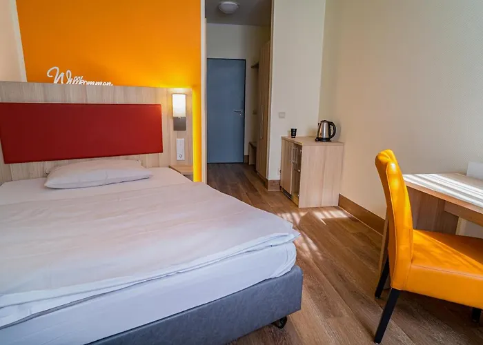 Otel Am Stadtpark 4*