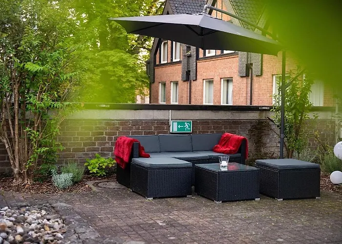 Am Stadtpark 4*