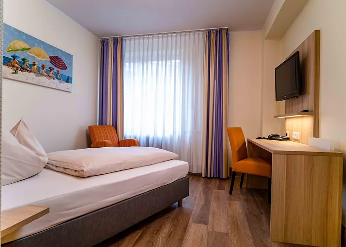 Am Stadtpark 4*